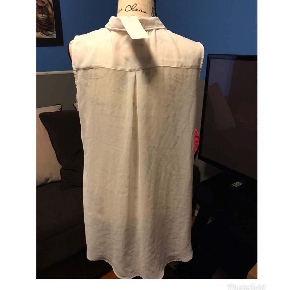 H&M blouse - Picture 2 of 4